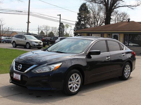 Used 2016 Nissan Altima 2.5 S w/ Power Driver Seat Package image 5