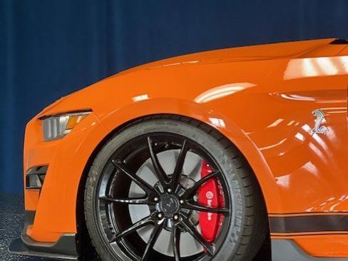 Used 2021 Ford Mustang Shelby GT500 w/ Technology Package image 19