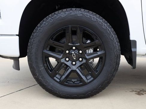 New 2026 Chevrolet Silverado 1500 RST w/ RST Select Package image 9