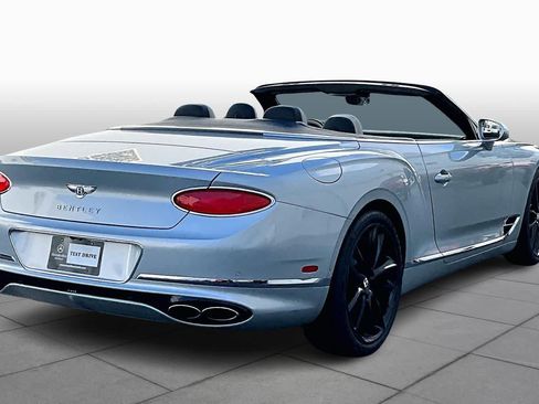 Used 2023 Bentley Continental GT Azure image 11