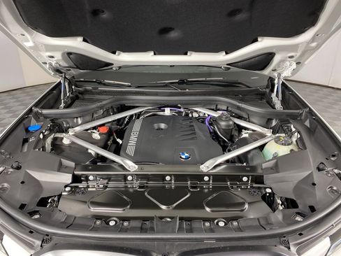 New 2026 BMW X7 xDrive40i image 4