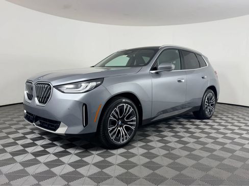 Used 2025 BMW X3 xDrive30i w/ Premium Package AWD/4WD image 7