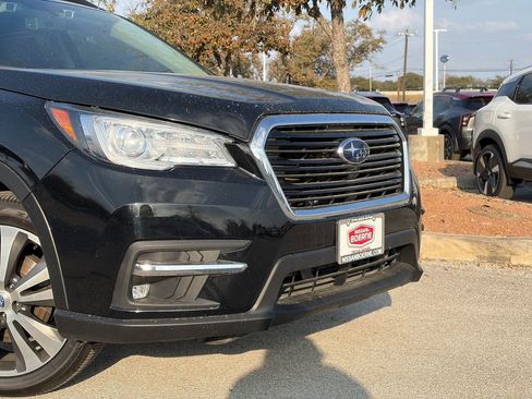Used 2020 Subaru Ascent Touring w/ Popular Package #3 image 3