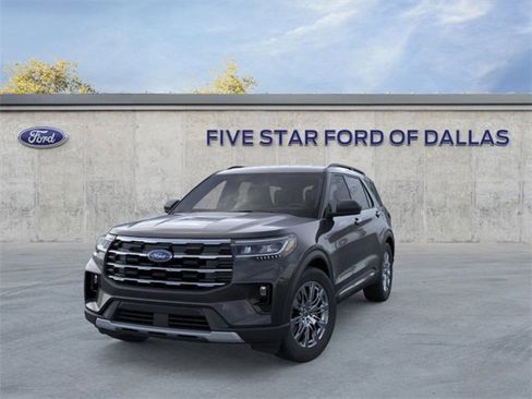 New 2025 Ford Explorer Active w/ Active Comfort Package image 2