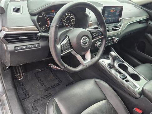 Used 2021 Nissan Altima 2.5 SL FWD image 10