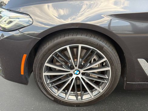 Used 2023 BMW 540i xDrive w/ Premium Package AWD/4WD image 10