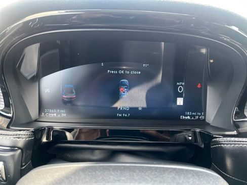 Used 2024 Lincoln Corsair FWD image 19