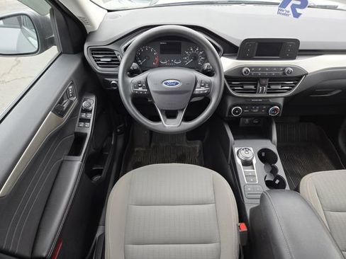 Used 2022 Ford Escape S image 27