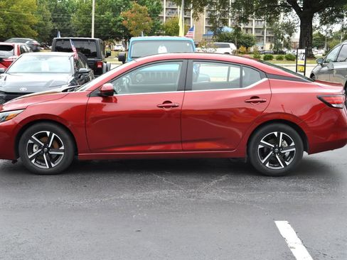 Used 2024 Nissan Sentra SV image 13