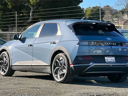Certified 2024 Hyundai Ioniq 5 SEL image 9