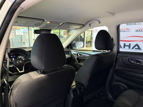 Used 2019 Nissan Rogue SV AWD/4WD image 35