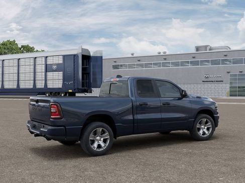 New 2026 RAM 1500 Express AWD/4WD image 4