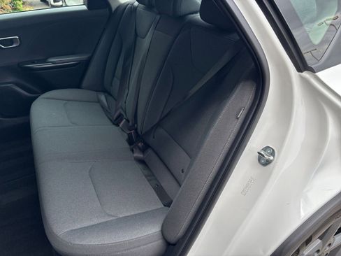 Used 2025 Kia K4 LXS FWD image 37