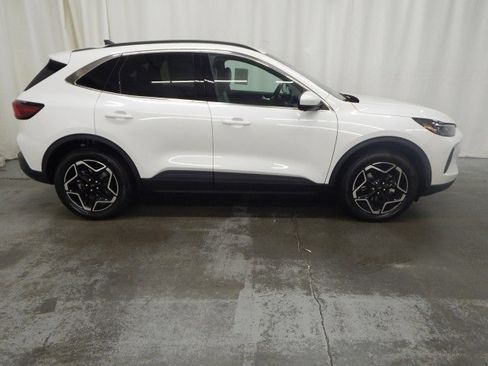 New 2026 Ford Escape Platinum w/ Premium Technology Package image 2