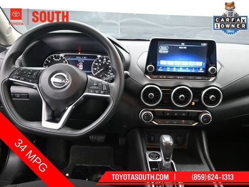 Used 2025 Nissan Sentra SV FWD image 11