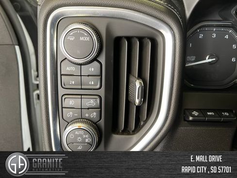 Used 2020 GMC Sierra 1500 Denali w/ Denali Ultimate Package AWD/4WD image 32