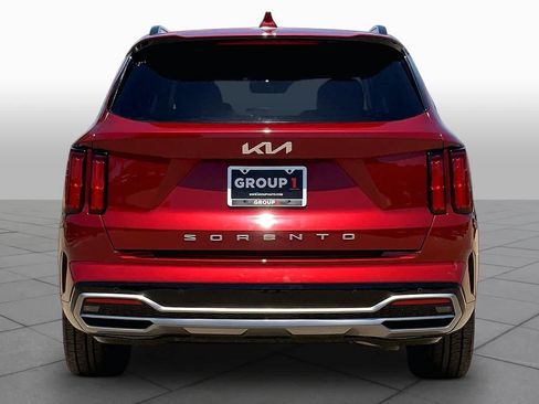 Used 2022 Kia Sorento SX FWD image 5