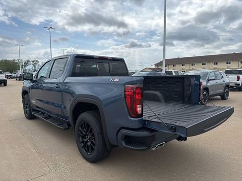 New 2026 GMC Sierra 1500 Elevation w/ Elevation Premium Package AWD/4WD image 7