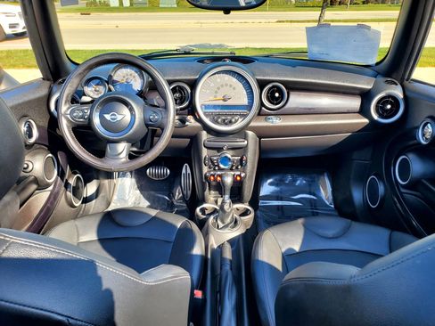 Used 2015 MINI Cooper S w/ Always Open Package image 9