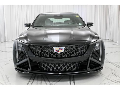 Used 2025 Cadillac CT5 V Blackwing w/ Super Cruise 1 Package RWD image 3