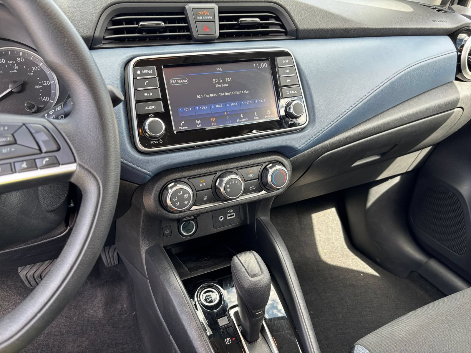 Used 2025 Nissan Versa SV FWD image 16