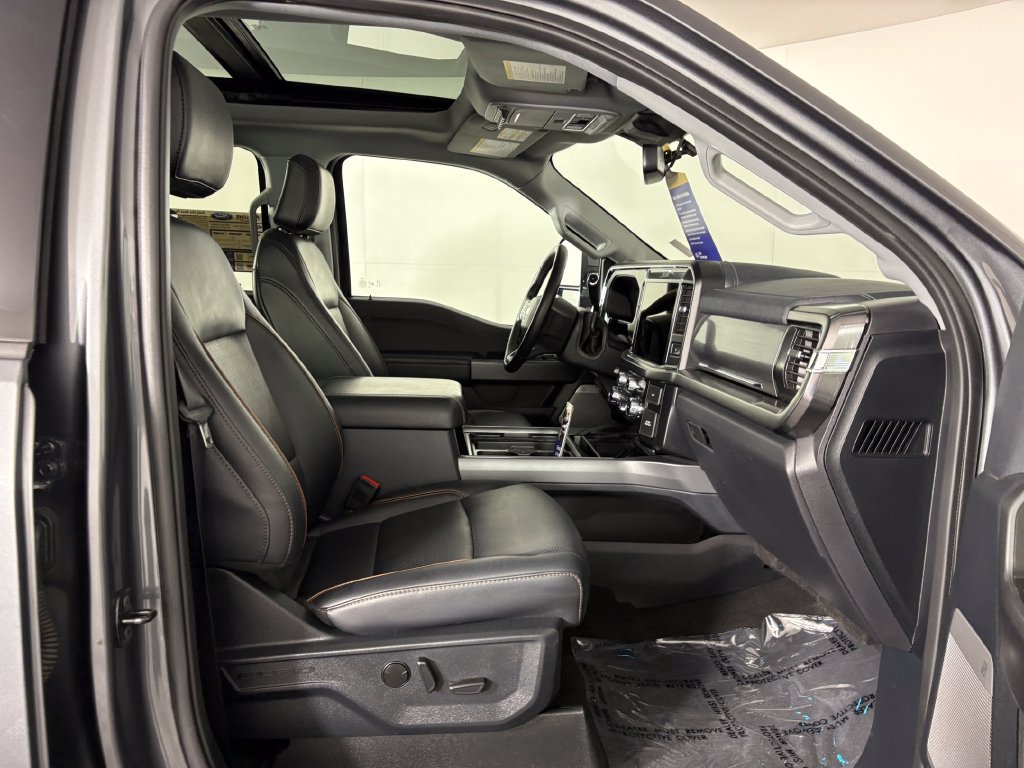 Certified 2026 Ford F350 Lariat w/ Black Appearance Package AWD/4WD image 38
