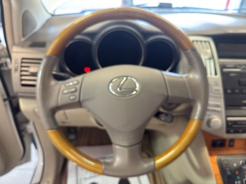 Used 2004 Lexus RX 330 AWD image 16