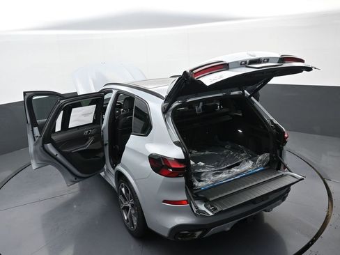 New 2026 BMW X5 xDrive50e w/ Executive Package image 45