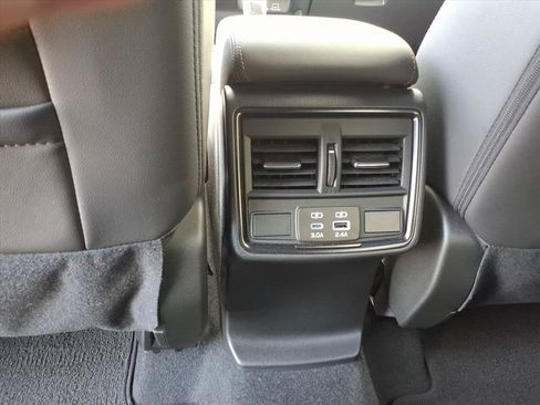 Used 2025 Subaru Forester Sport AWD/4WD image 28