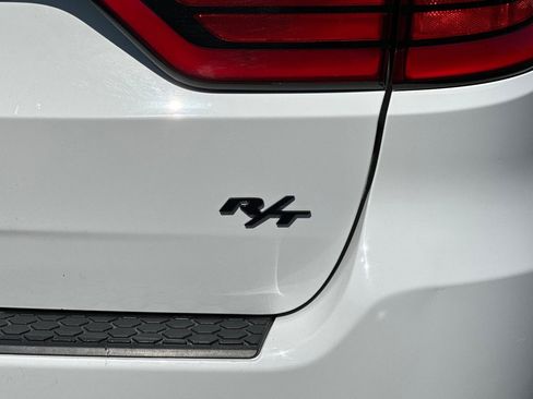Used 2017 Dodge Durango R/T w/ Technology Group AWD/4WD image 38