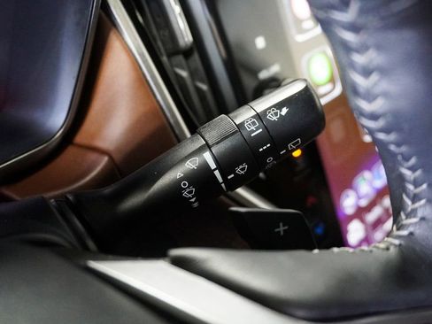 Used 2021 Subaru Outback Touring XT image 26