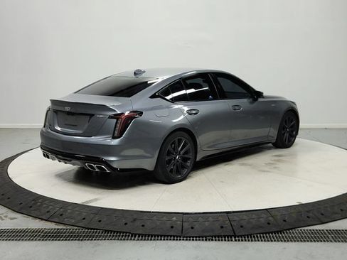 Used 2021 Cadillac CT5 V RWD image 8