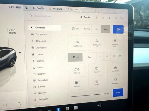 Used 2023 Tesla Model Y Long Range image 31