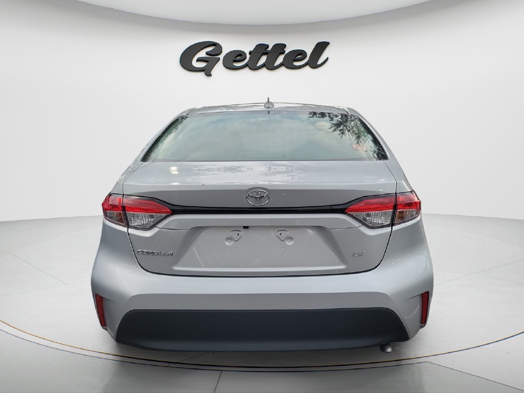 Used 2024 Toyota Corolla LE FWD image 10