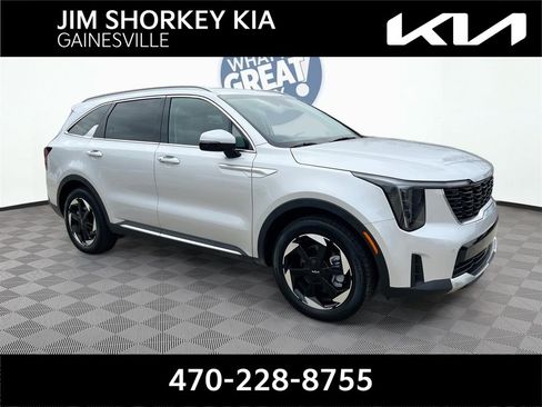 Certified 2025 Kia Sorento EX image 1