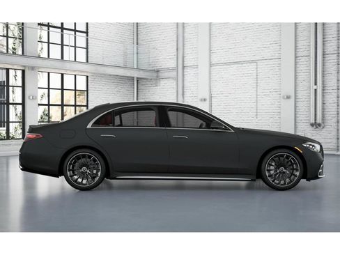 New 2026 Mercedes-Benz S 580 4MATIC Sedan image 2