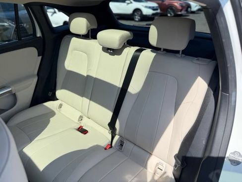 Used 2022 Mercedes-Benz GLA 250 4MATIC image 18