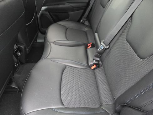 New 2026 Jeep Compass Latitude image 19