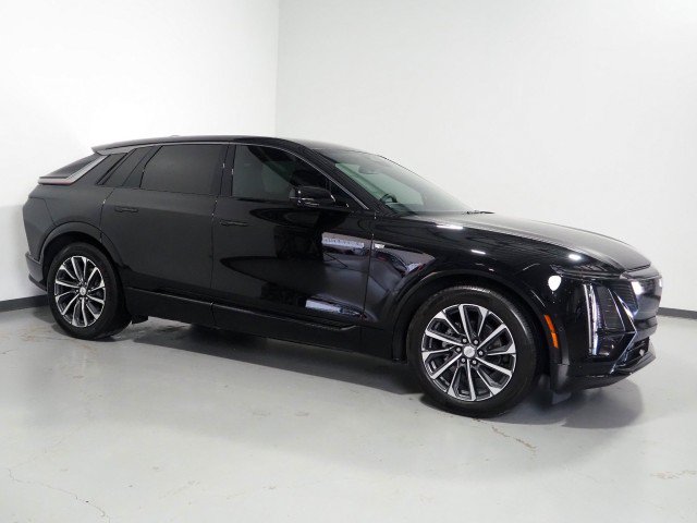 Used 2024 Cadillac Lyriq Sport RWD image 1