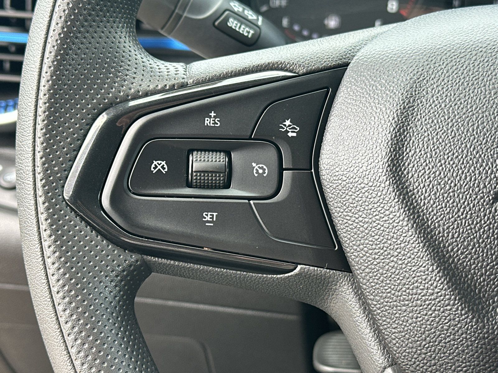 Used 2026 Chevrolet Trax LS FWD image 17