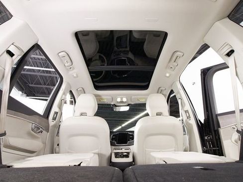 Certified 2023 Volvo XC90 B6 Plus w/ Protection Package Premier AWD/4WD image 29