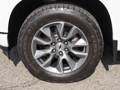 Used 2019 Chevrolet Silverado 1500 RST w/ All-Star Edition image 35