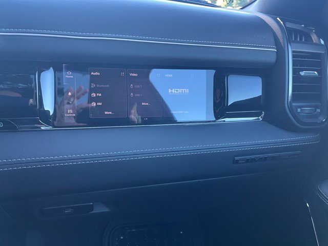 Used 2025 RAM 1500 Limited AWD/4WD image 22