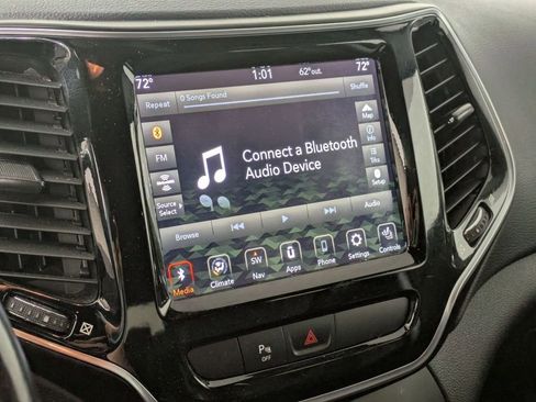 Certified 2020 Jeep Cherokee High Altitude image 20