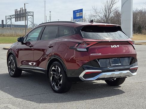 Used 2025 Kia Sportage SX image 4