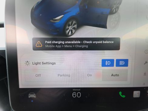 Used 2022 Tesla Model Y Long Range AWD/4WD image 26