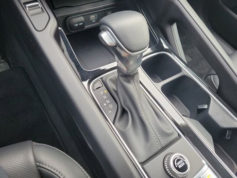 Certified 2025 Kia Telluride S image 37