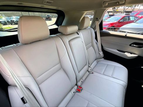 Certified 2021 Nissan Rogue SV w/ Premium Package FWD image 19