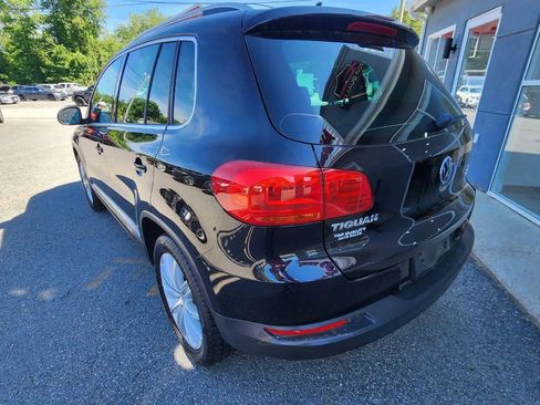 Used 2012 Volkswagen Tiguan SE FWD image 7