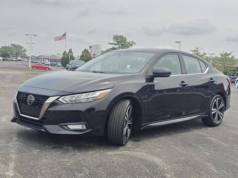 Used 2023 Nissan Sentra SR w/ Trunk Package FWD image 9